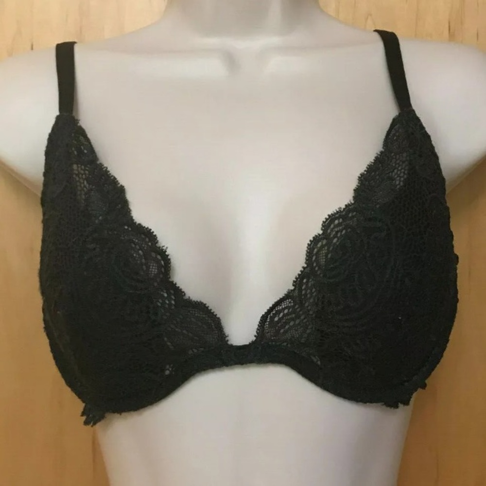 ✨SOLD ✨NWOT VIctoria’s Secret VERY SEXY Bra